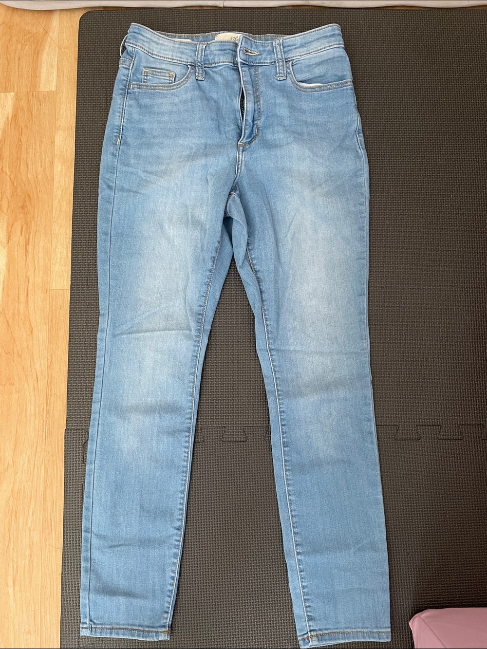 Light Wash Skinny Jeans